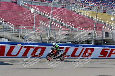 media/Aug-27-2022-Fastrack Riders (Sat) [[c588535105]]/Level 1/Session 1 Start Finish/